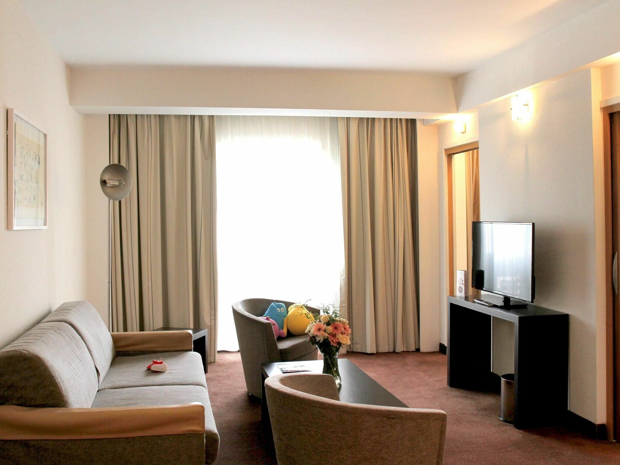 Novotel Constantine Exterior foto